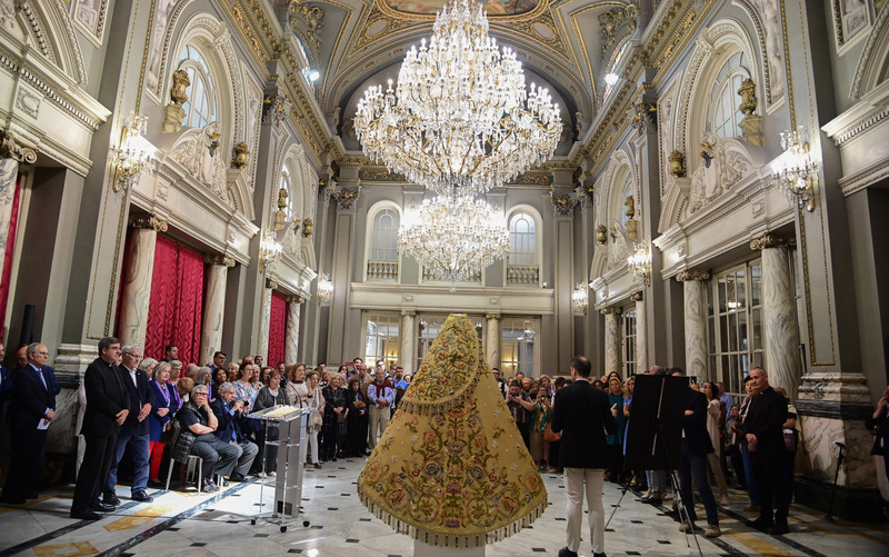 Cent anys de devoció: la celebració del centenari de la coronació de la Mare de Déu en València